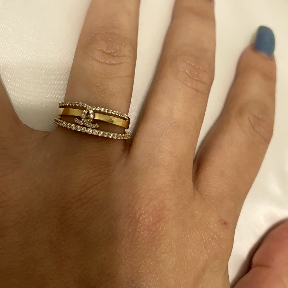 Gold ring